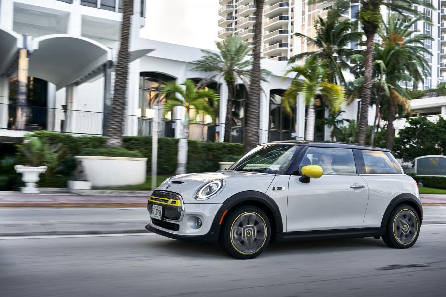  Mini Cooper SE (F56) 2020 года  (NA) (фото 69 из 342)